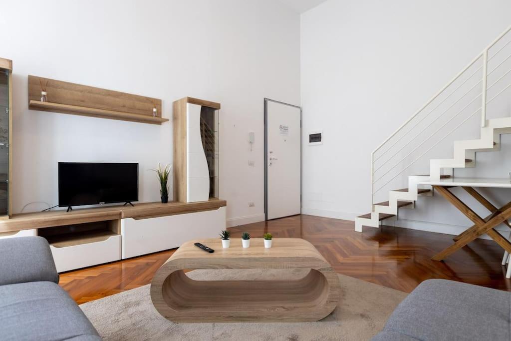 Loft2 Via Morosini Centro Varese - Ixihome Zewnętrze zdjęcie